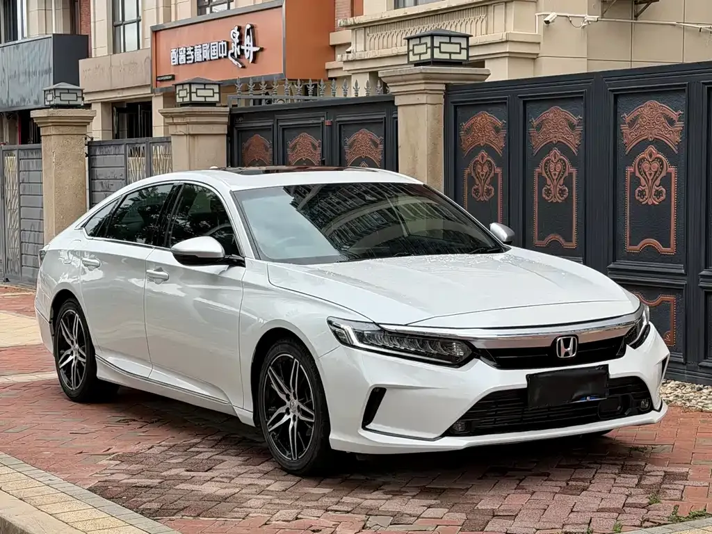 Honda Inspire — фото 6