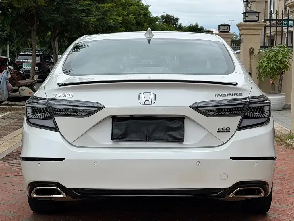 Honda Inspire — фото 2