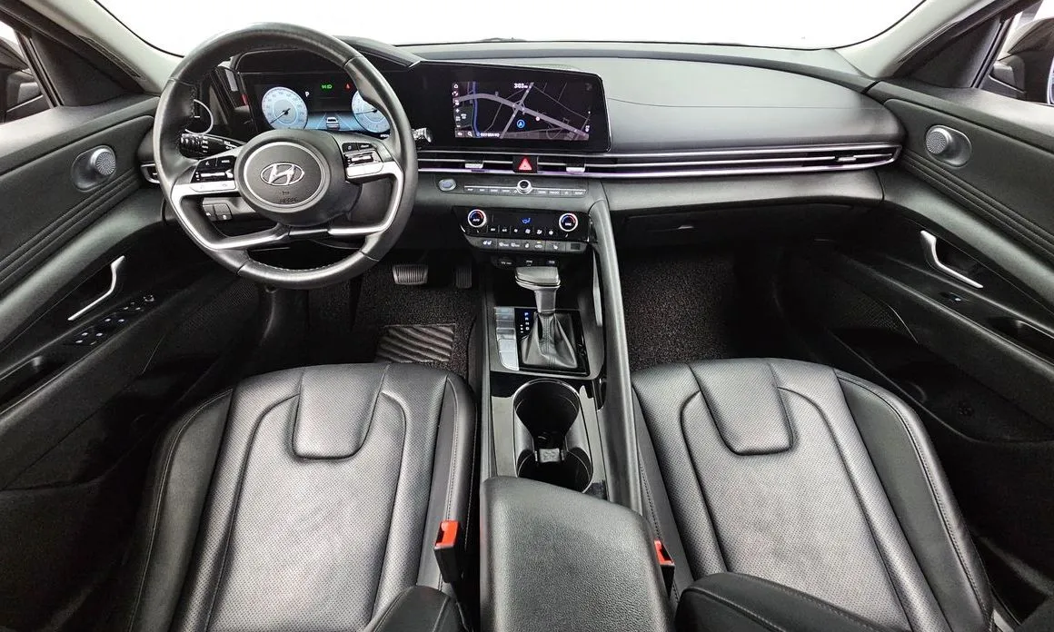 Hyundai AVANTE — фото 9