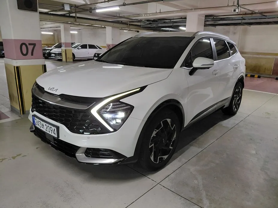 Kia Sportage — фото 1
