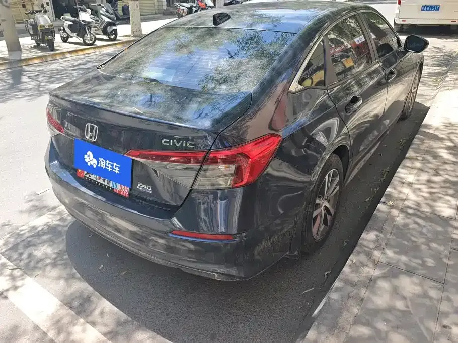 Honda Civic — фото 7