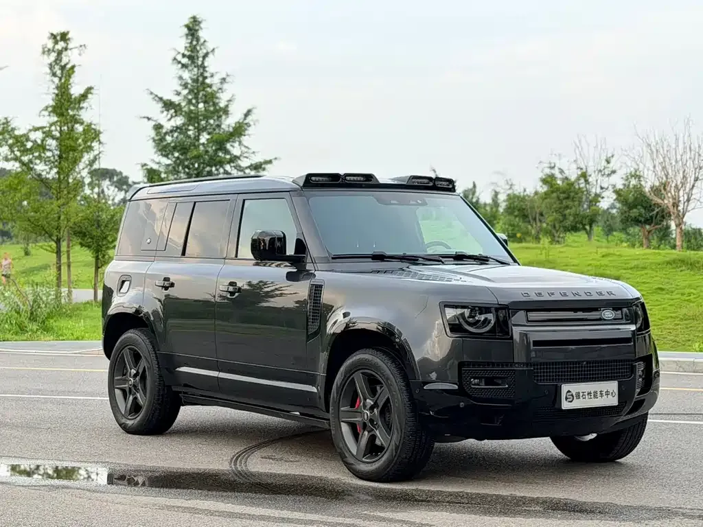 Land Rover Defender — фото 7