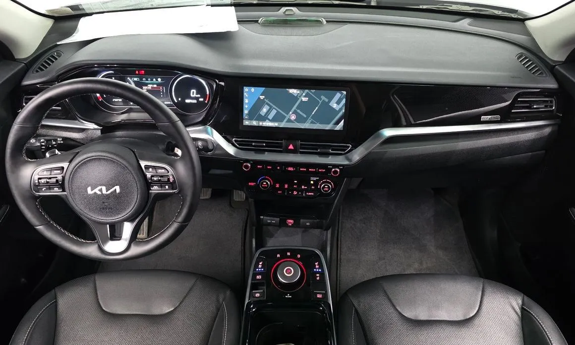Kia Niro — фото 10