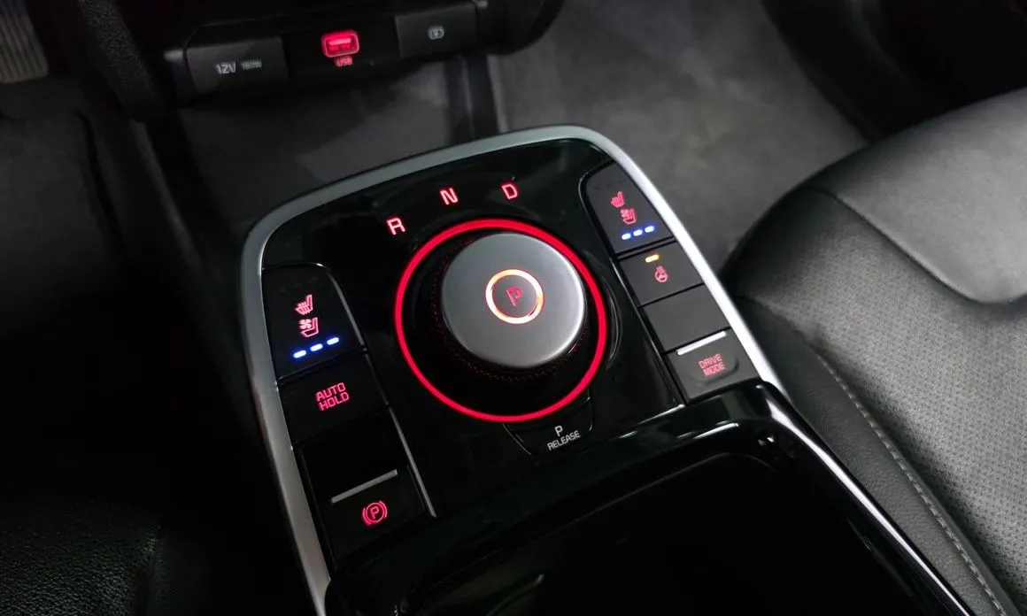 Kia Niro — фото 4