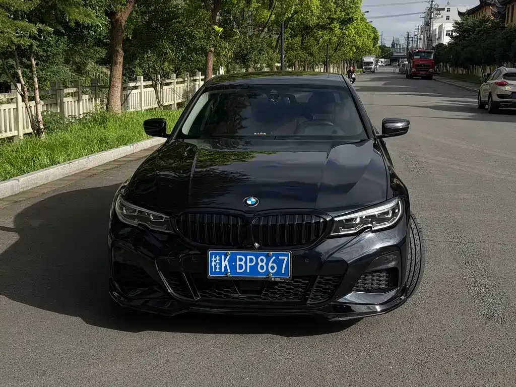BMW 3 Series — фото 1