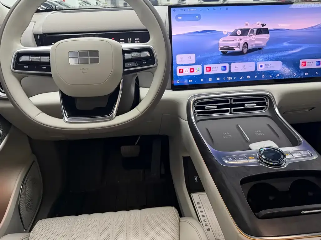 Geely Galaxy M9 — фото 10