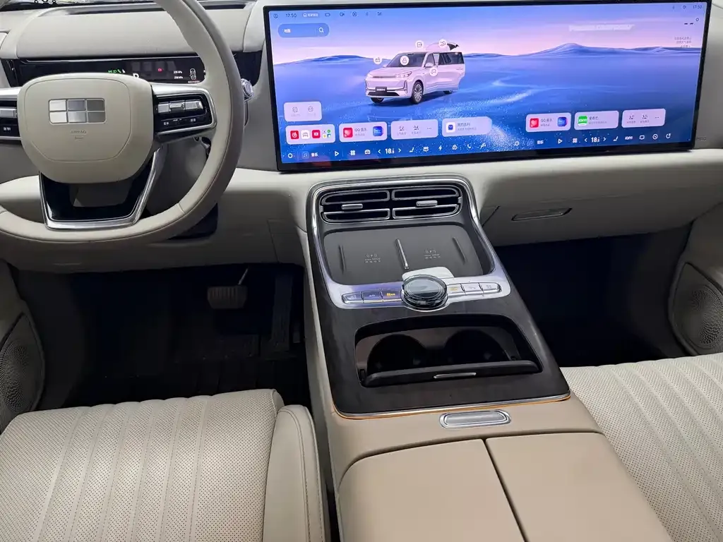 Geely Galaxy M9 — фото 8