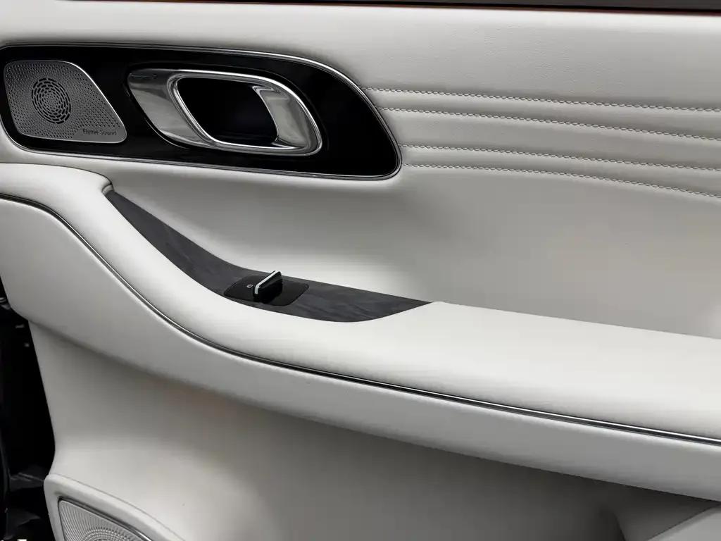 Geely Galaxy M9 — фото 4