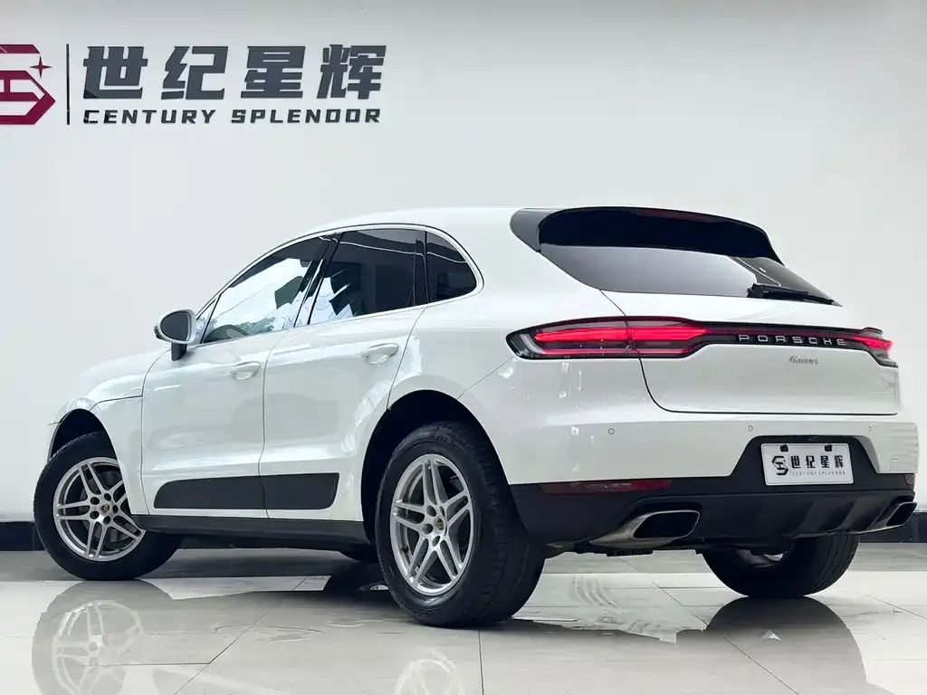 Porsche Macan — фото 6