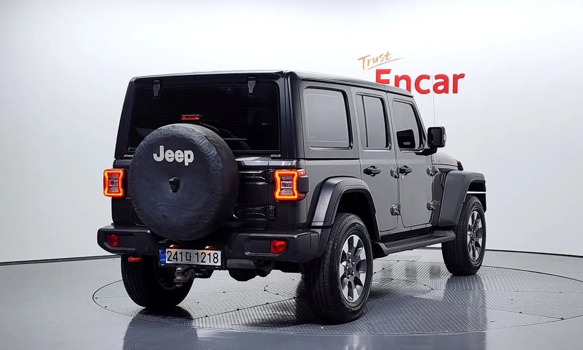 Jeep Wrangler — фото 3