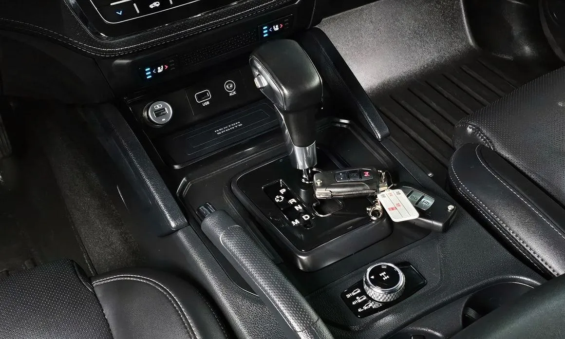 KG Mobility (Ssangyong) Rexton — фото 9