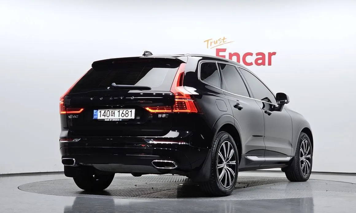 Volvo XC60 — фото 4