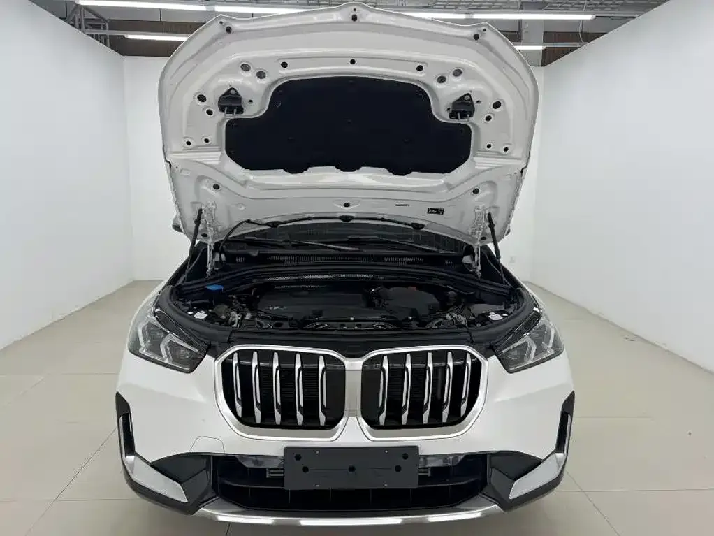 BMW X1 — фото 7