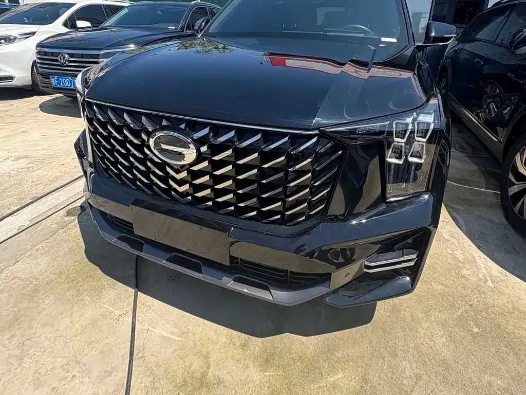 GAC Motor Trumpchi GS8 — фото 1