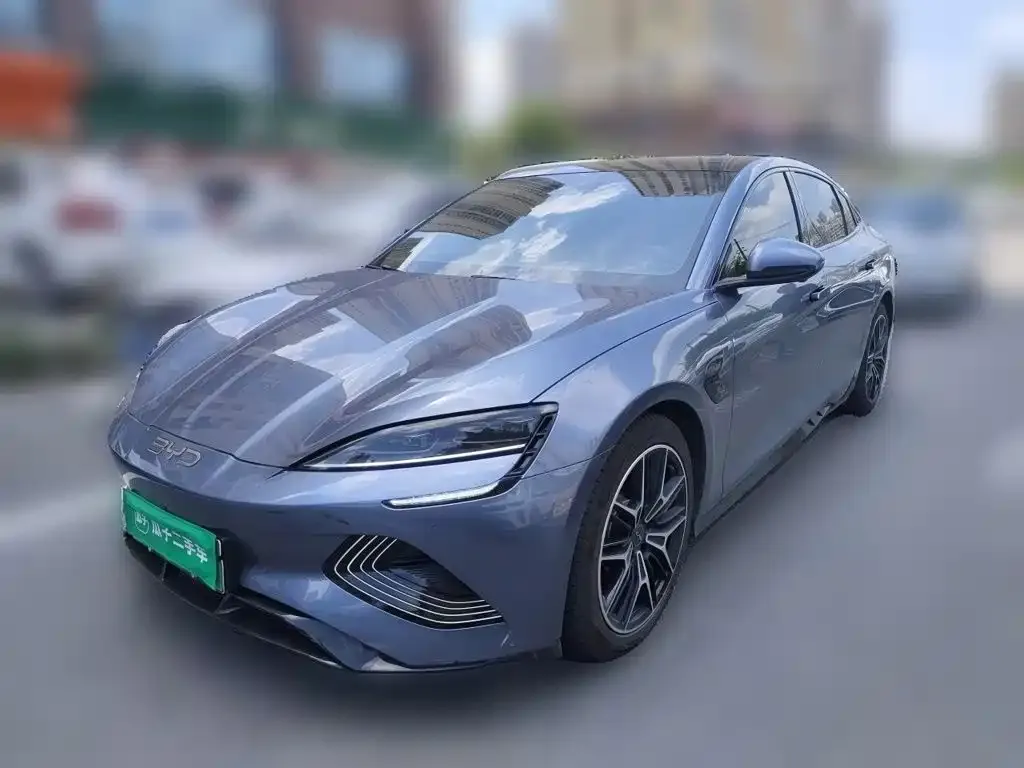 BYD Seal — фото 9