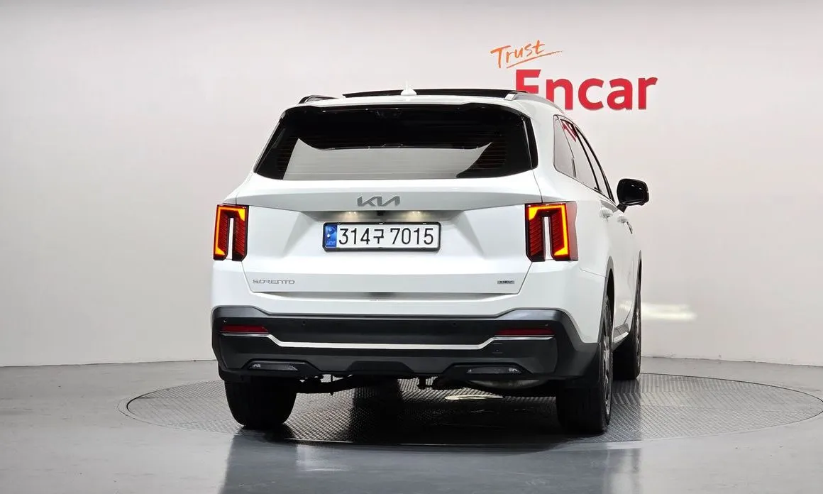 Kia Sorento — фото 4