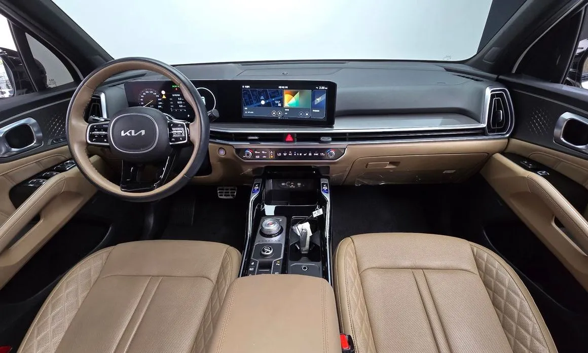 Kia Sorento — фото 9