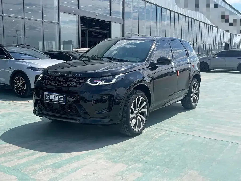Land Rover Discovery Sport — фото 1