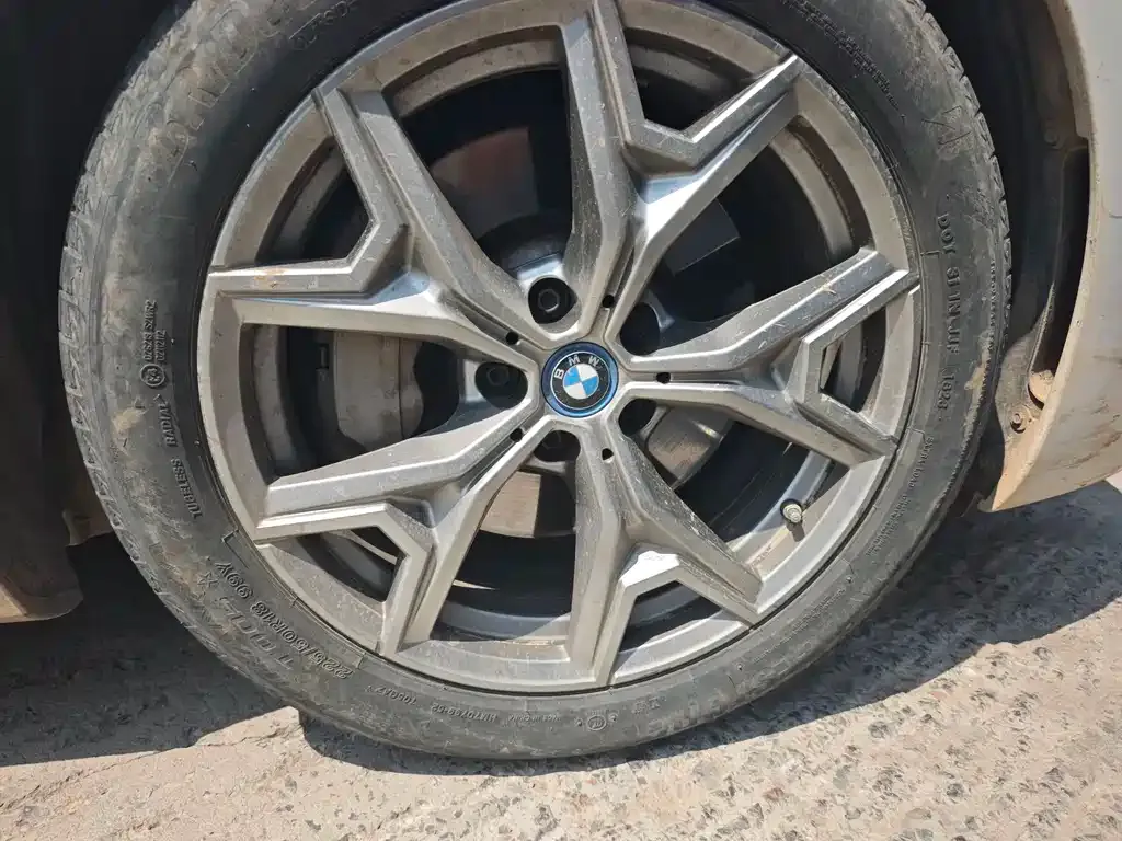 BMW i3 — фото 3