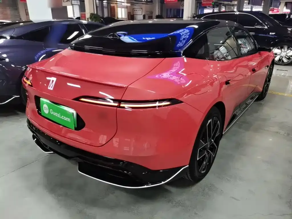Avatr 06 — фото 5