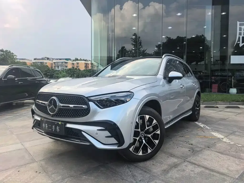 Mercedes-Benz GLC PHEV — фото 1