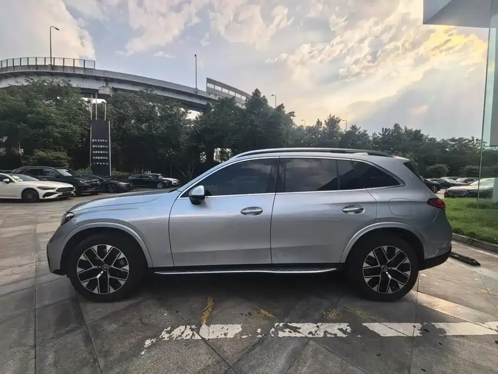 Mercedes-Benz GLC PHEV — фото 2