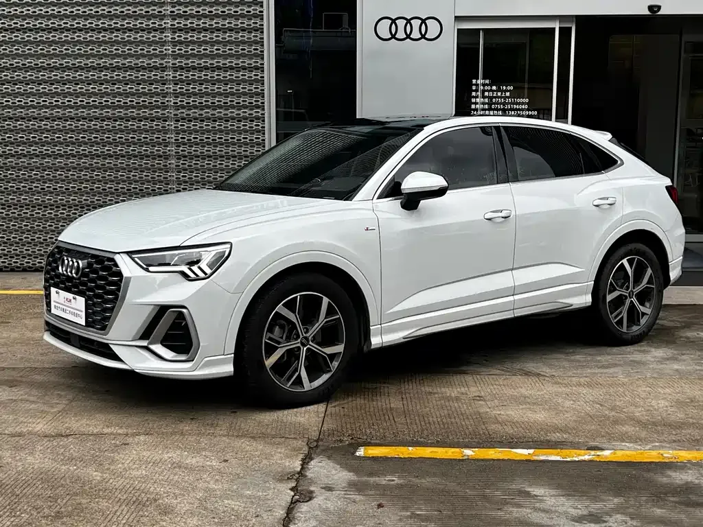 Audi Q3 Sportback — фото 1