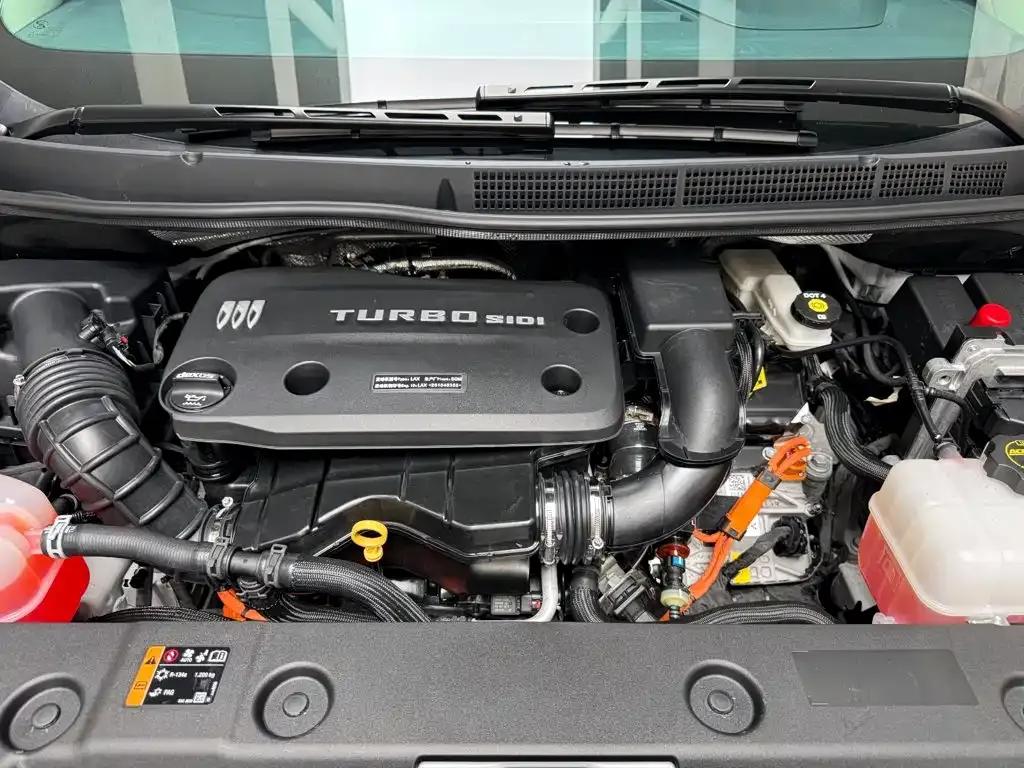 Buick GL8 Hybrid — фото 7