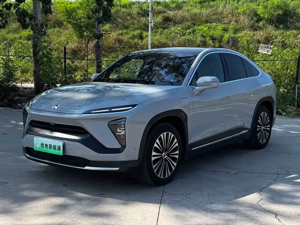 NIO EC6 — фото 1