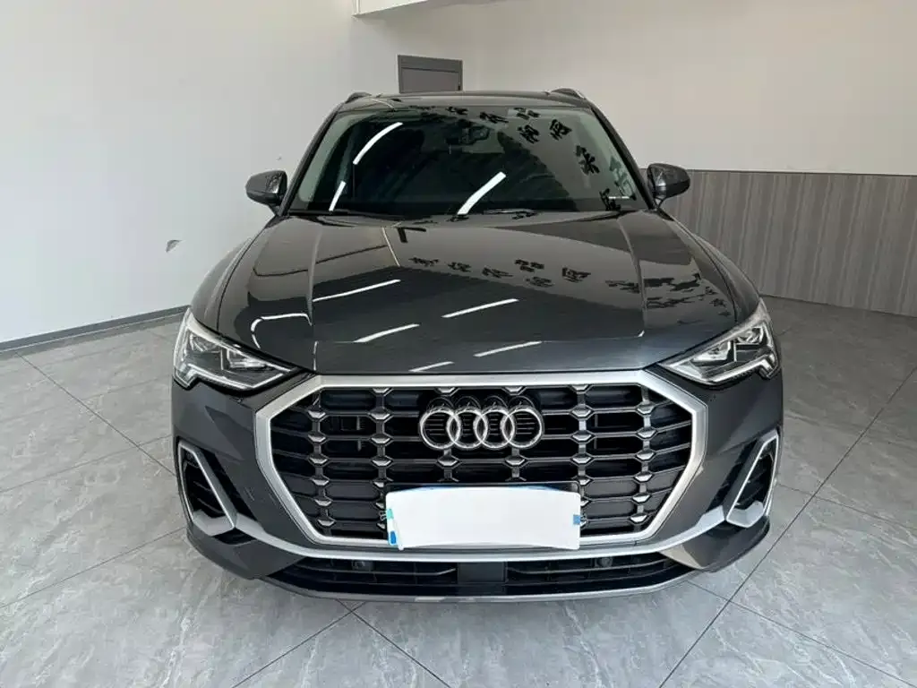 Audi Q3 — фото 9