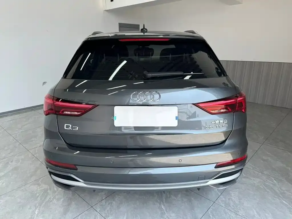 Audi Q3 — фото 2