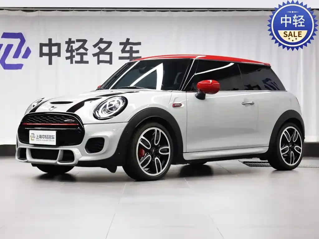 MINI JCW (John Cooper Works) — фото 1