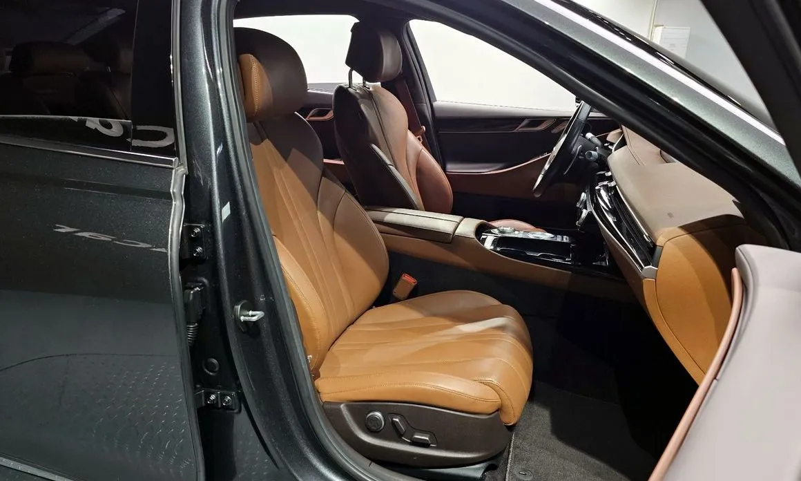 Genesis G80 — фото 10