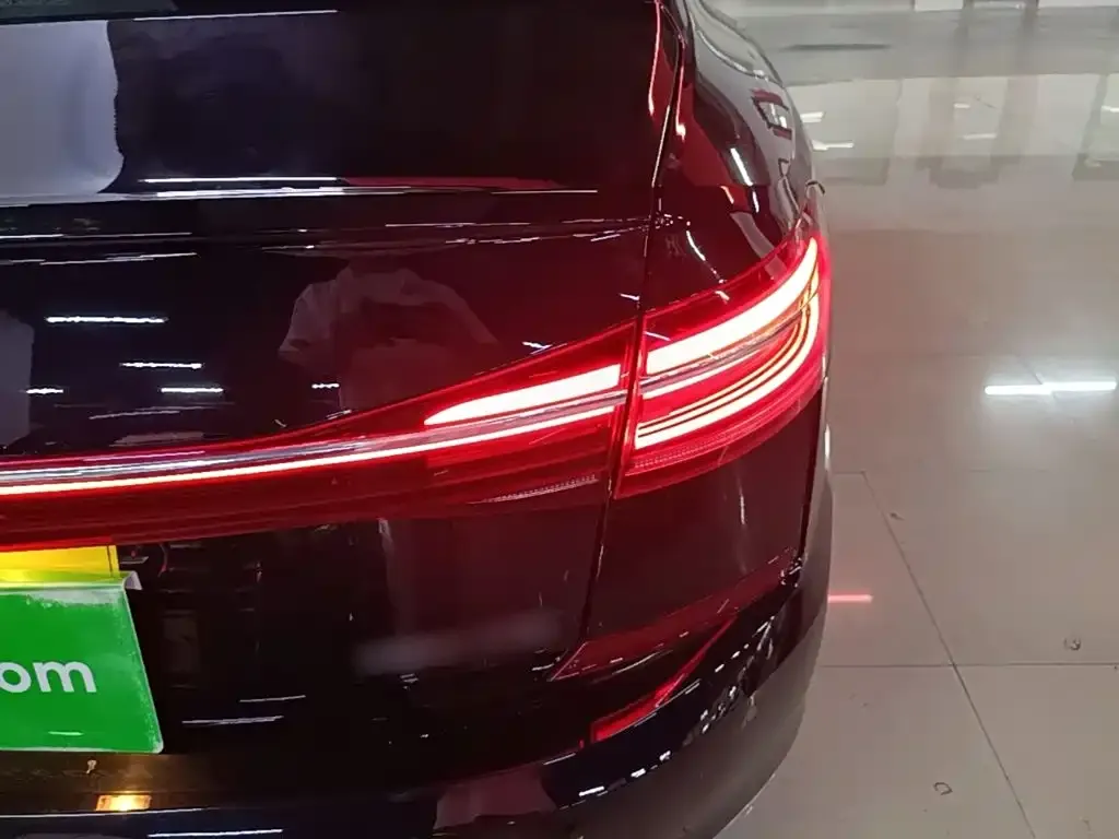 Volkswagen Passat — фото 4