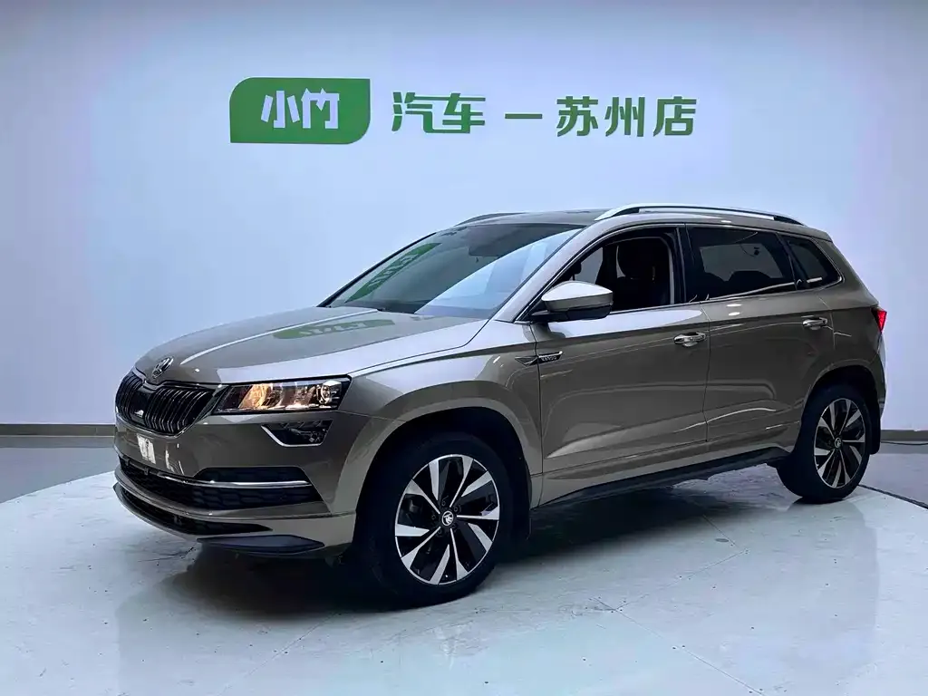Skoda Karoq — фото 1