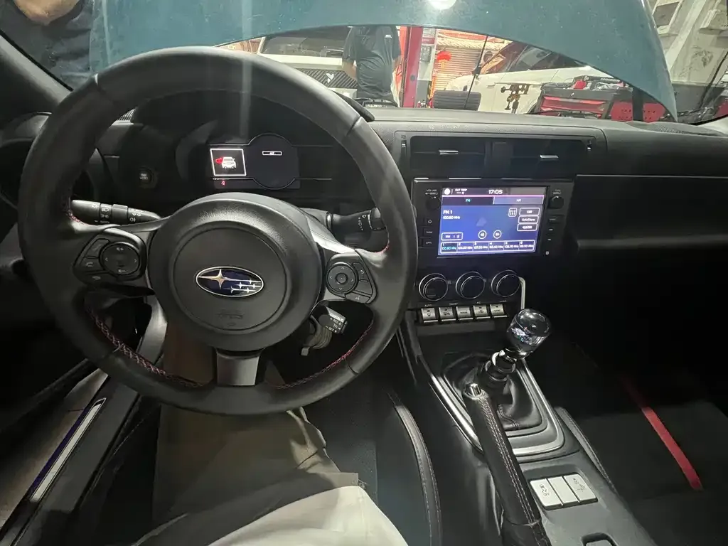 Subaru BRZ — фото 2