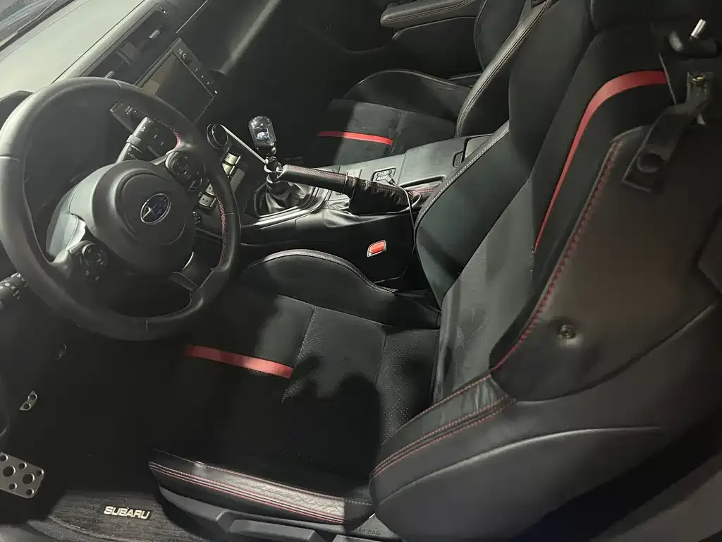 Subaru BRZ — фото 8