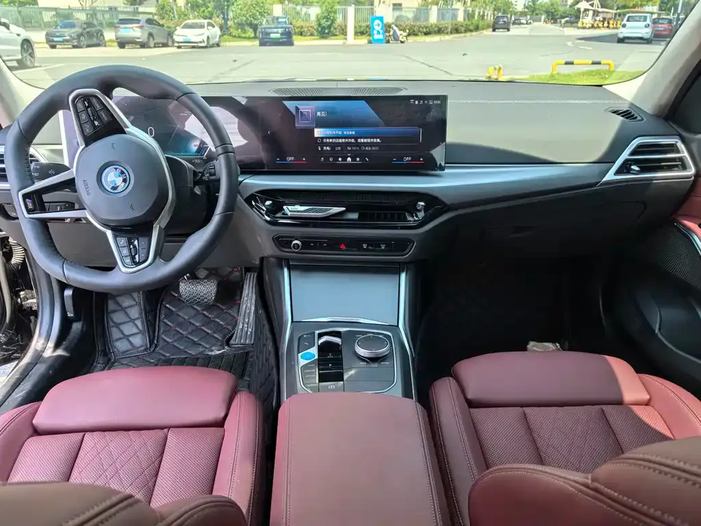 BMW i3 — фото 3