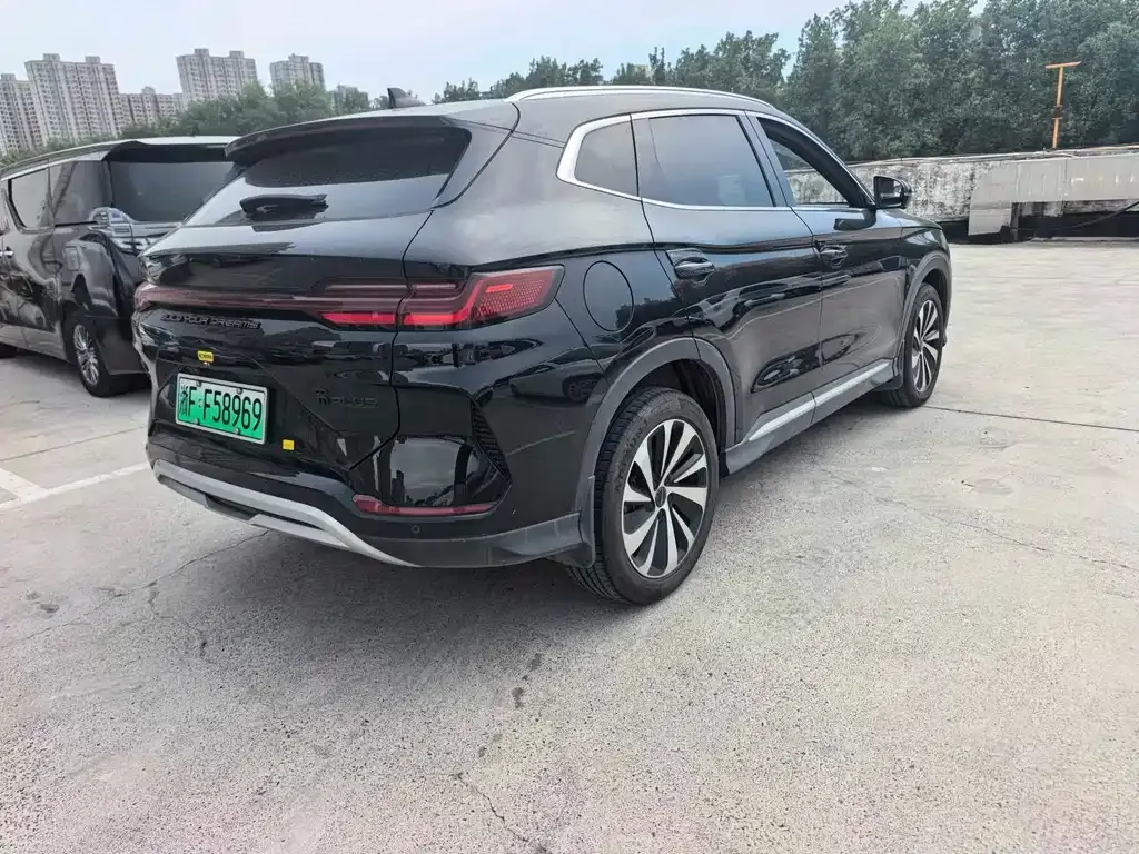 BYD PLUS New Energy — фото 9