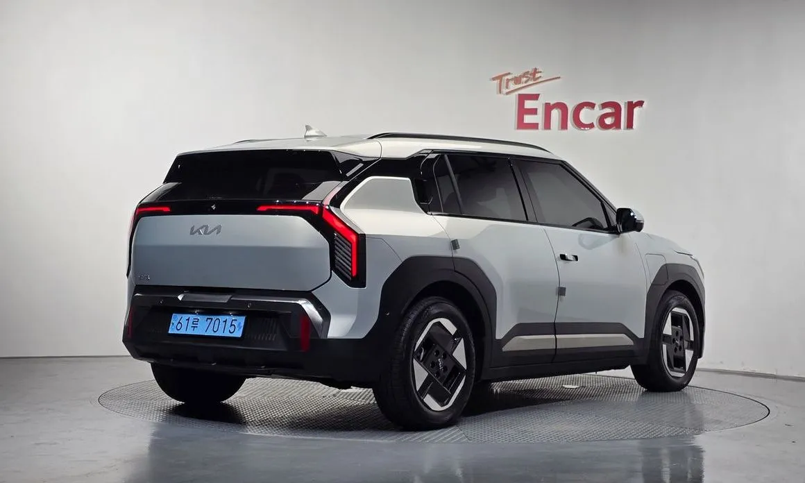 Kia EV3 — фото 10
