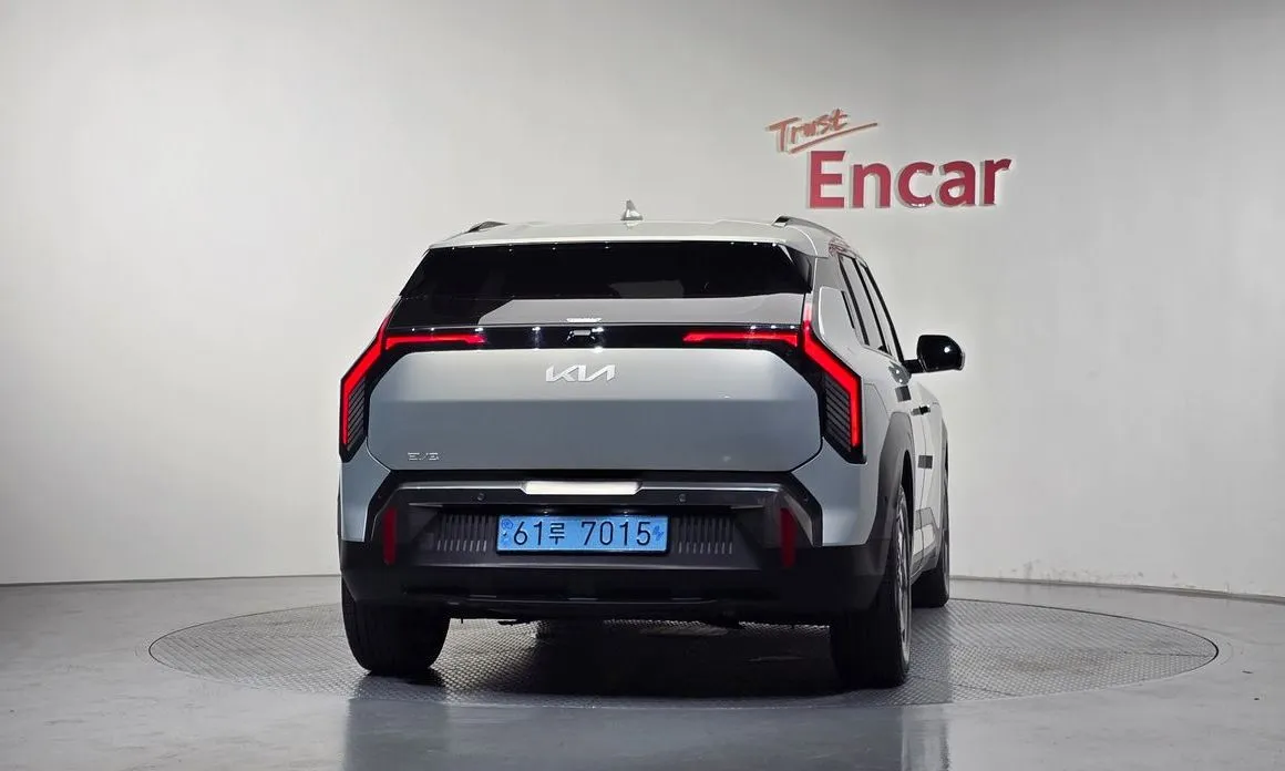 Kia EV3 — фото 4