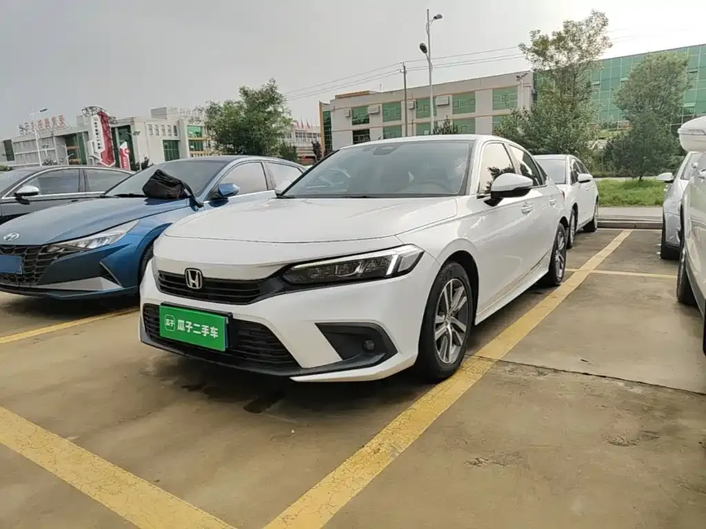 Honda Civic — фото 1