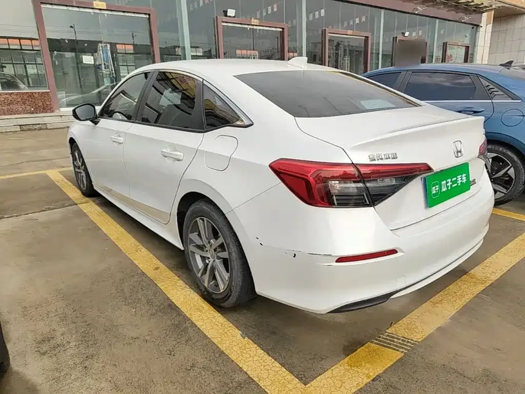 Honda Civic — фото 6