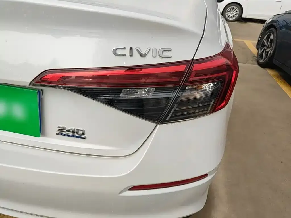 Honda Civic — фото 2