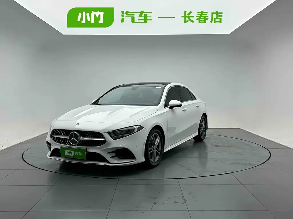 Mercedes-Benz A-Class — фото 1