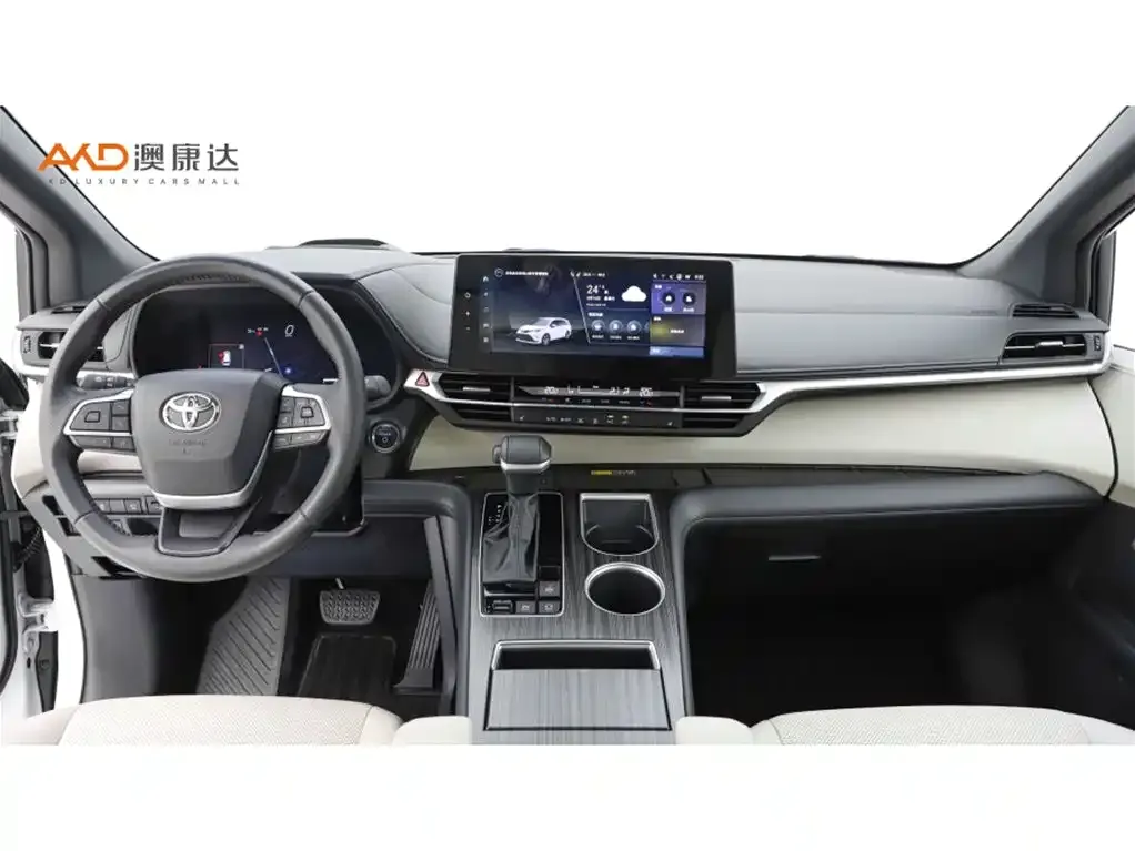 Toyota Granvia — фото 10