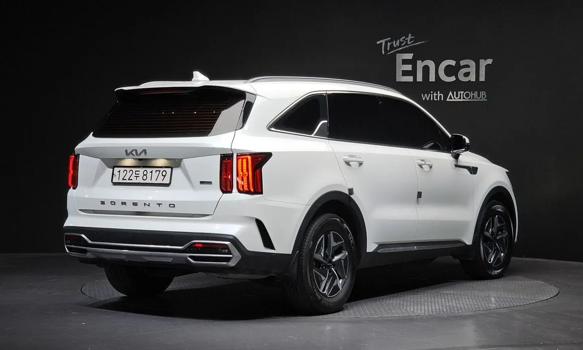 Kia Sorento — фото 4
