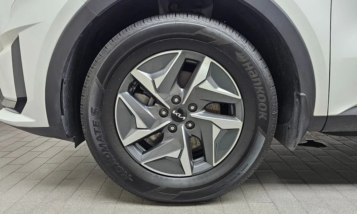 Kia Sorento — фото 6