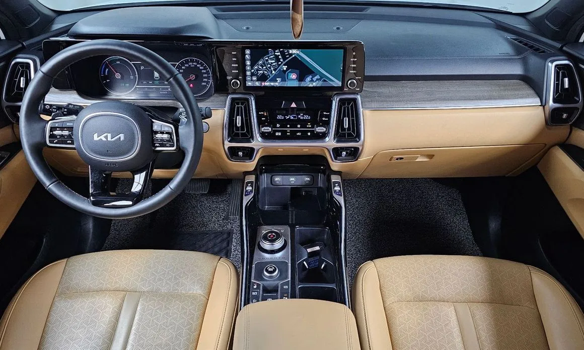 Kia Sorento — фото 10