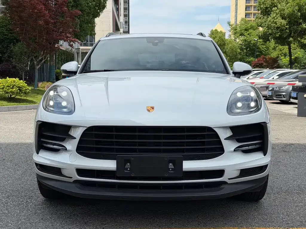 Porsche Macan — фото 8